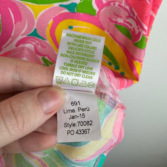 Lilly Pulitzer Womens Michele Top All Nighter V-Neck T-Shirt‎ Sz XS Psychedelic - Picture 8 of 10